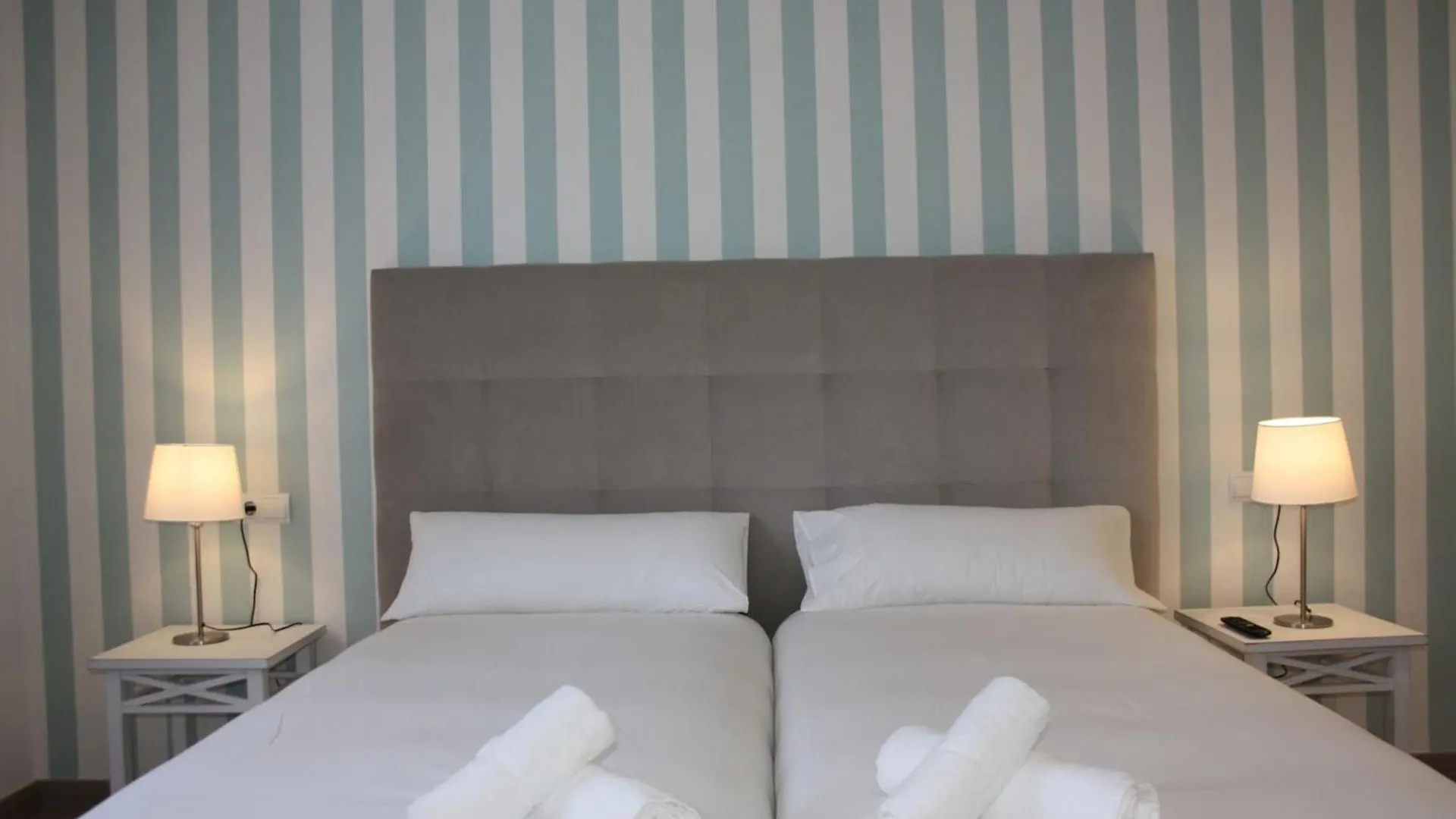 Apartament Sharingco Atarazanas Premium Malaga Hiszpania